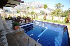 Villa for Sale in Kemer – living room (image 2)