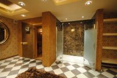 Villa for Sale in Kemer – entrance (image 15)