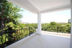 Private Villa for Sale in Kemer – dining area (image 6)