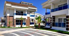 Properties for Sale in Side – pool area (image 9)