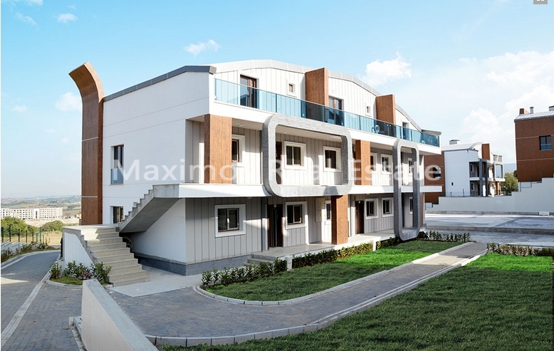 Apartment for Sale in Yalova – living room (image 2)